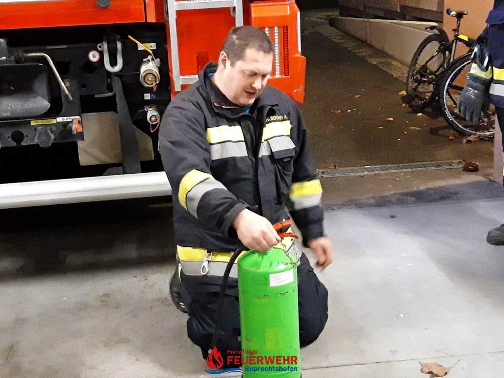 ÜBUNG - SCHADSTOFFE