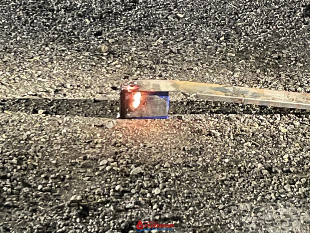 ÜBUNG - LITHIUMBATTERIEN