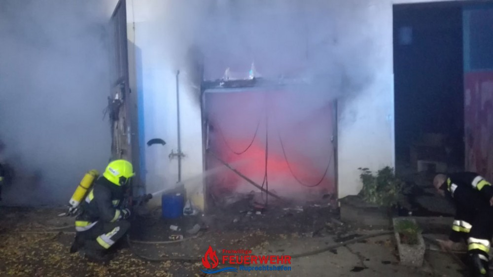 2 X BRANDEINSATZ - LANDWIRTSCHAFTLICHES GEBÄUDE