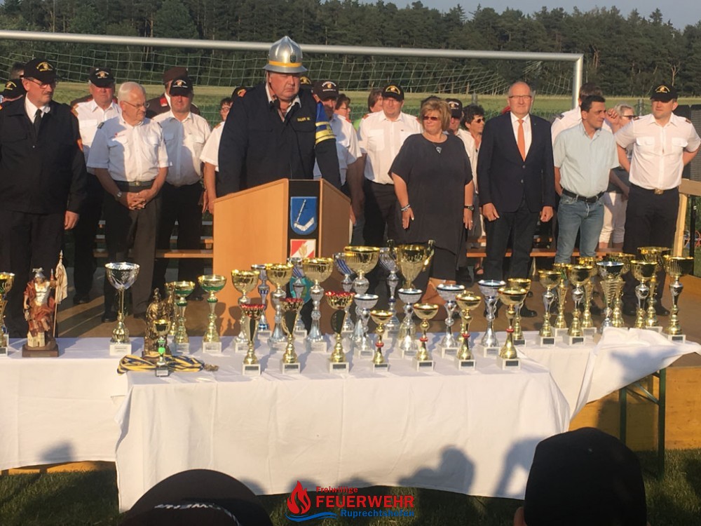 FEUERWEHRJUGEND - BEZIRKSBEWERB IN NEUNKIRCHEN / OSTRONG